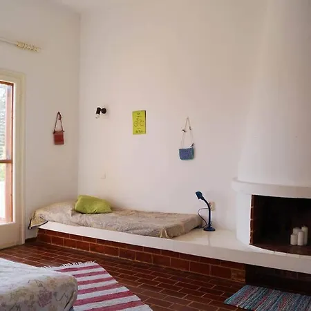 Lilantia Complex, Malaconda, * Eretria (Evia)